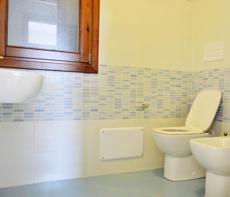 Gf Apartments La Vigna Badesi Kamer foto