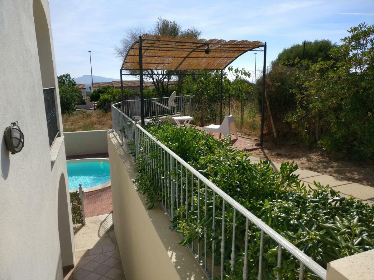 Gf Apartments La Vigna Badesi Buitenkant foto